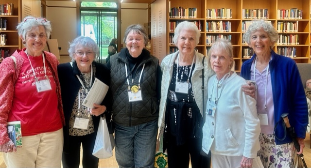 6 reunioneers visiting the new Neilson Library